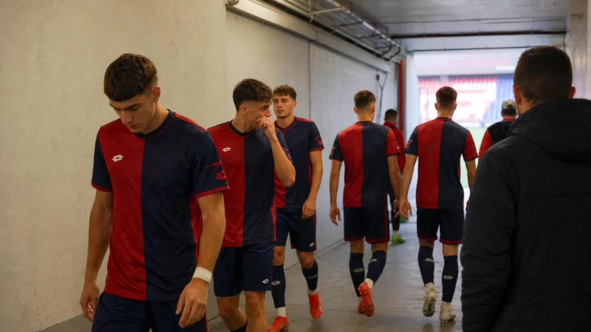 Cagliari lånar Yukinari Sugawara från Southampton