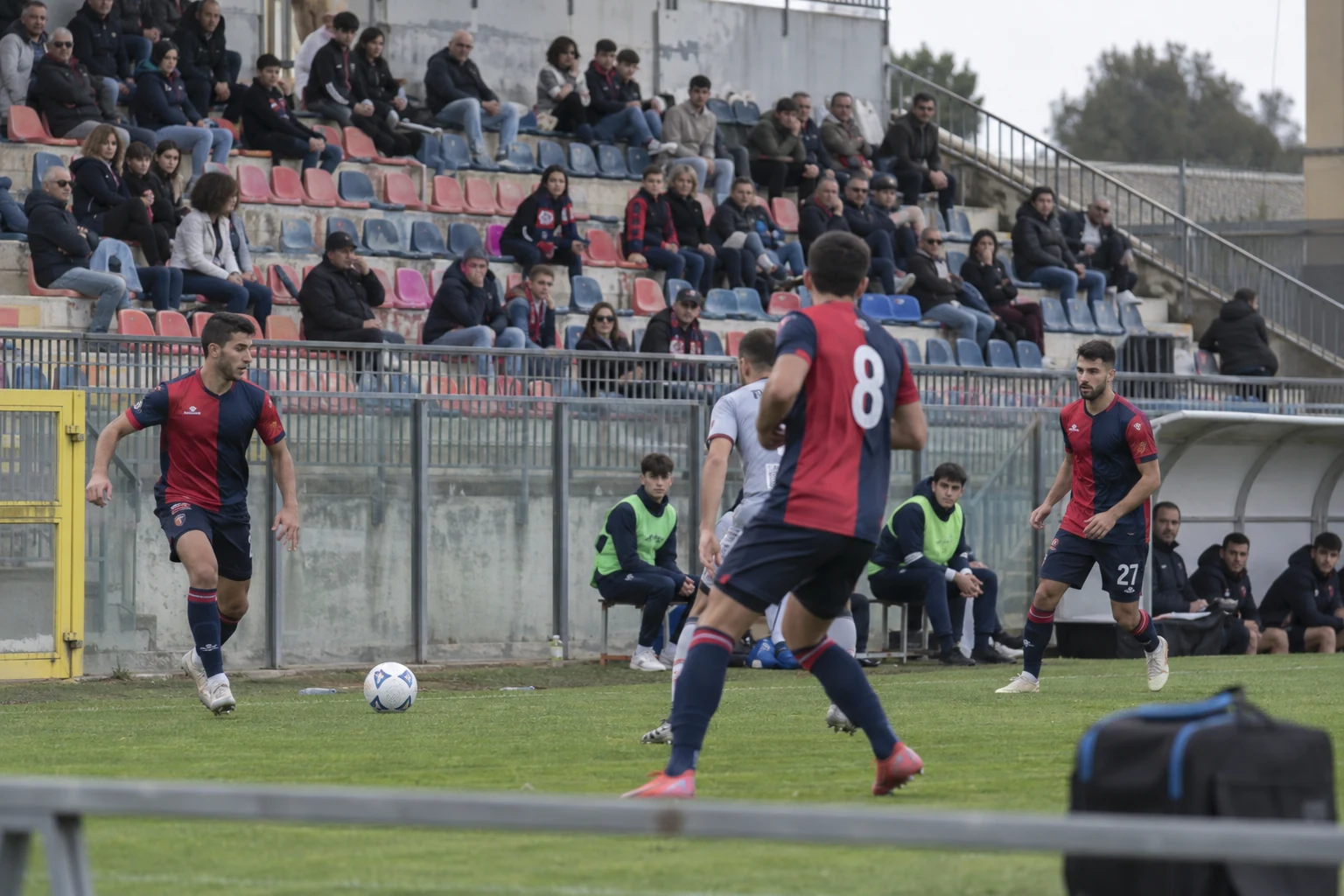 Pisacane hyllar fansen efter Cagliaris seger i Udine