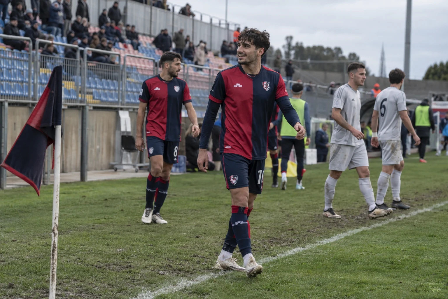 Rodríguez hyllar försvaret efter Cagliaris seger mot Lecce